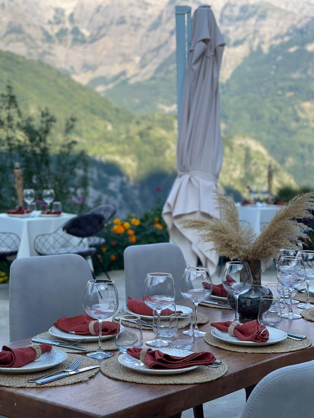 Vidis Chalet Boutique Hotel Theth Eksteriør bilde