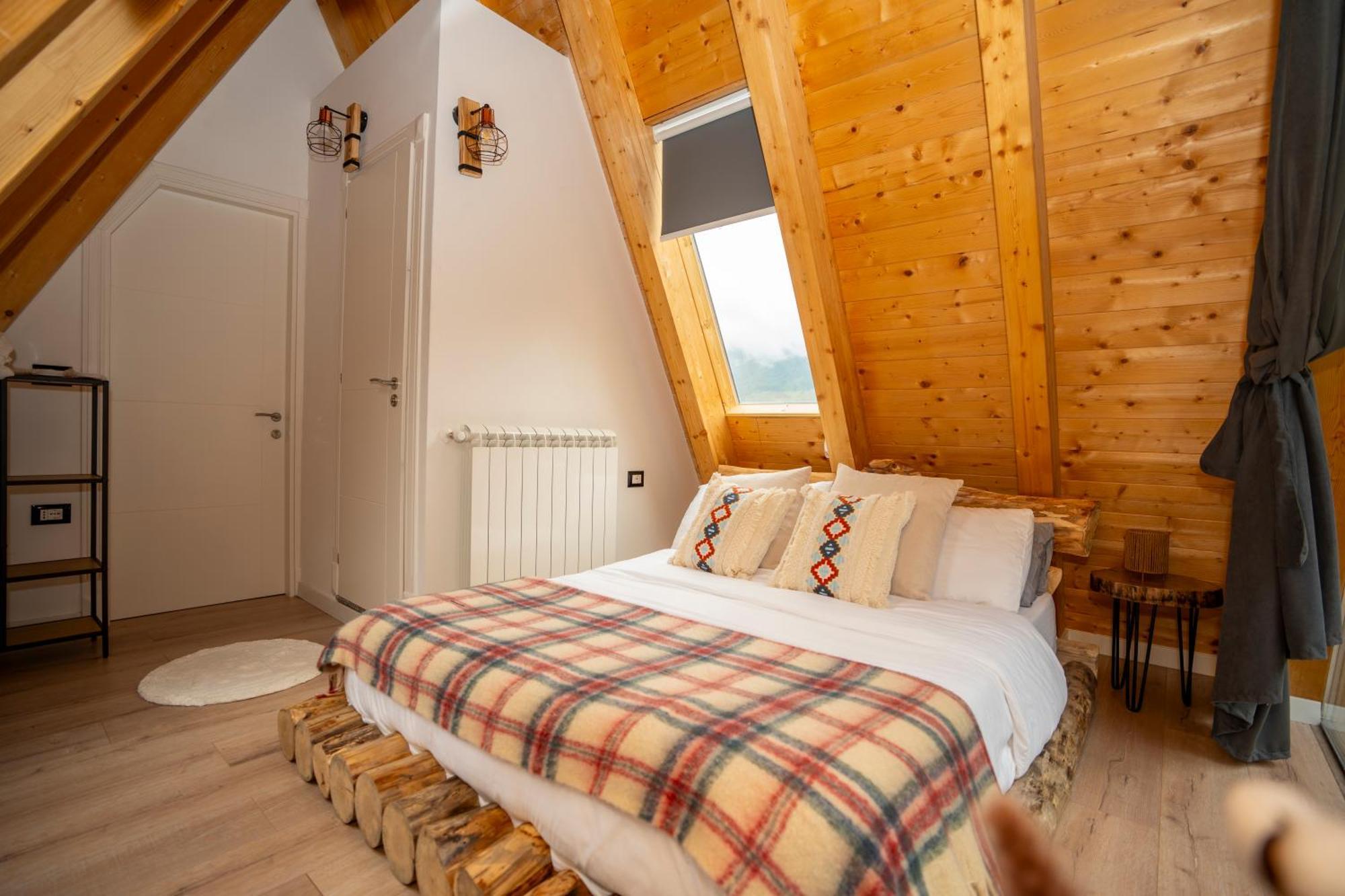 Vidis Chalet Boutique Hotel Theth Eksteriør bilde