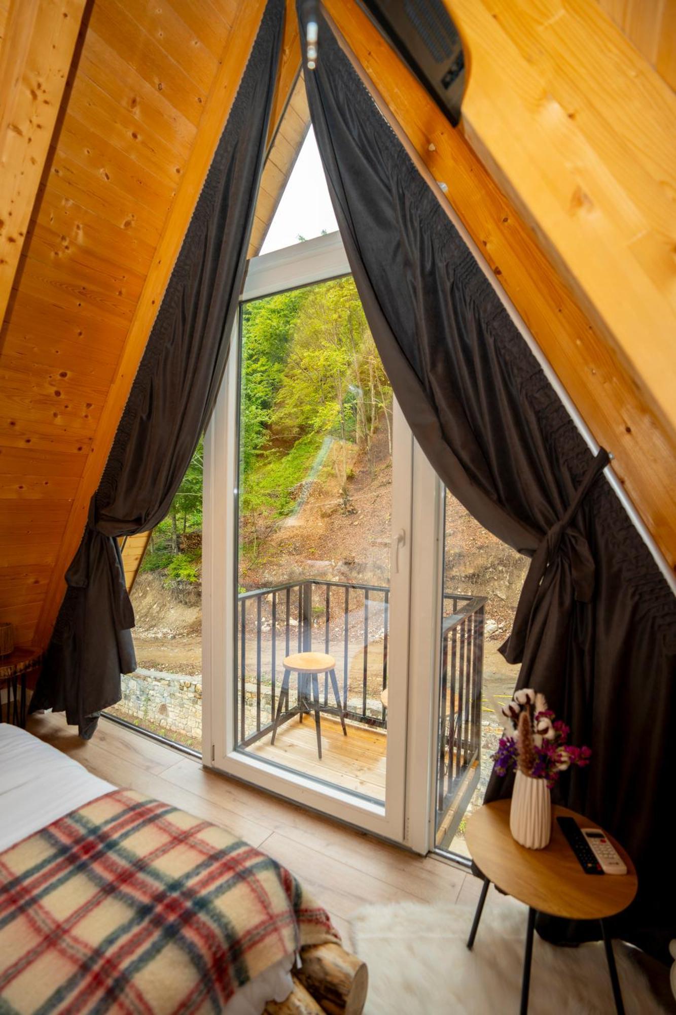 Vidis Chalet Boutique Hotel Theth Eksteriør bilde