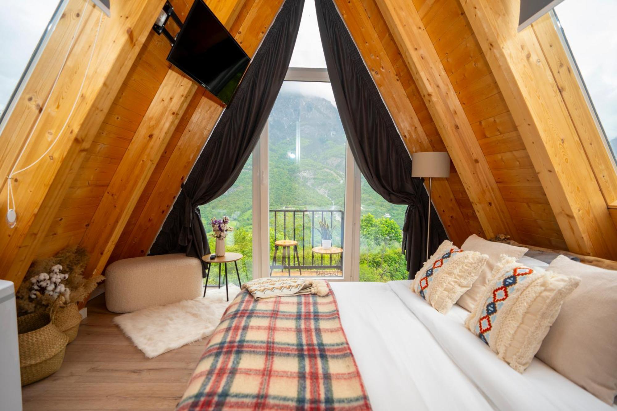 Vidis Chalet Boutique Hotel Theth Eksteriør bilde
