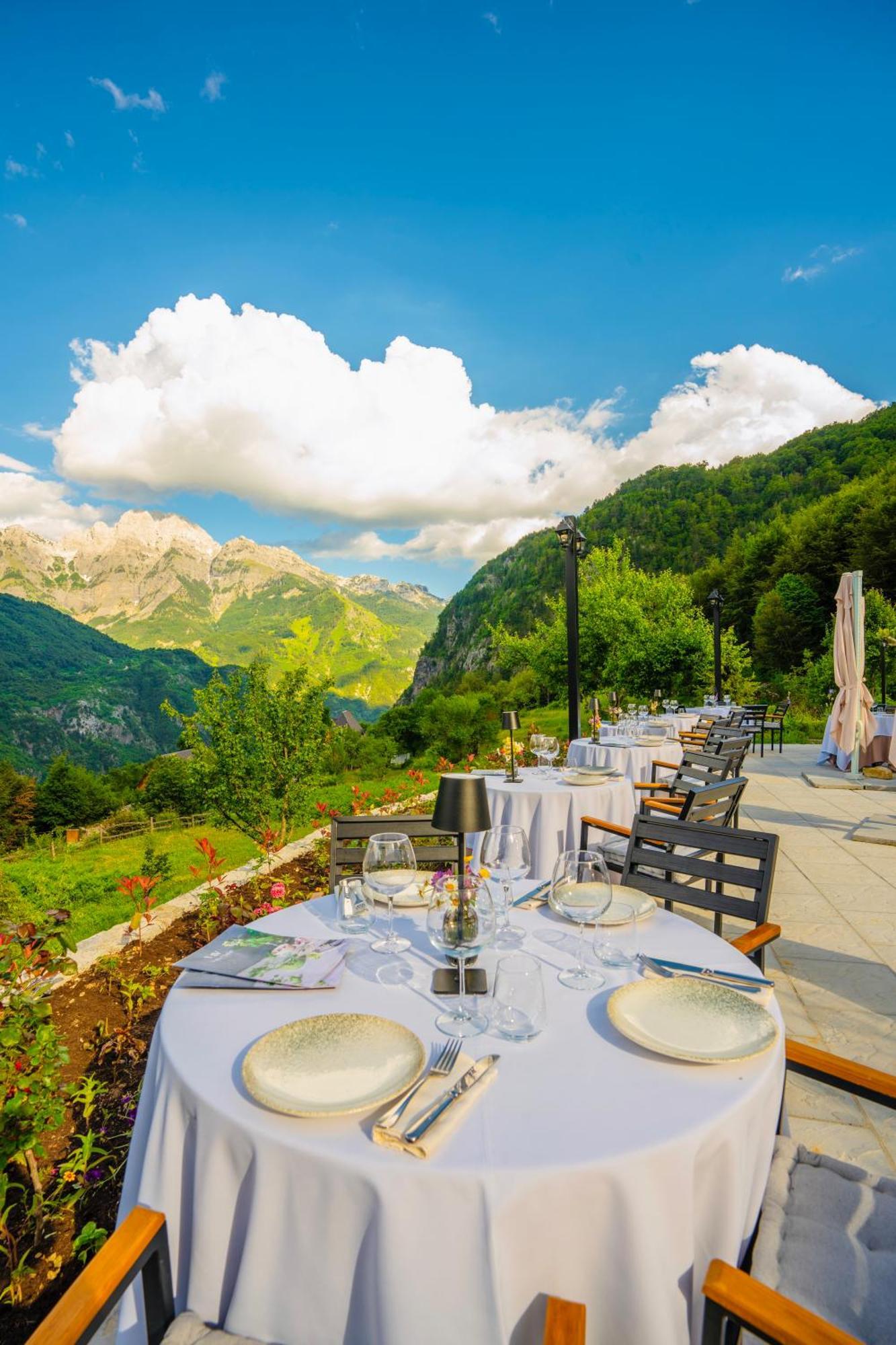 Vidis Chalet Boutique Hotel Theth Eksteriør bilde