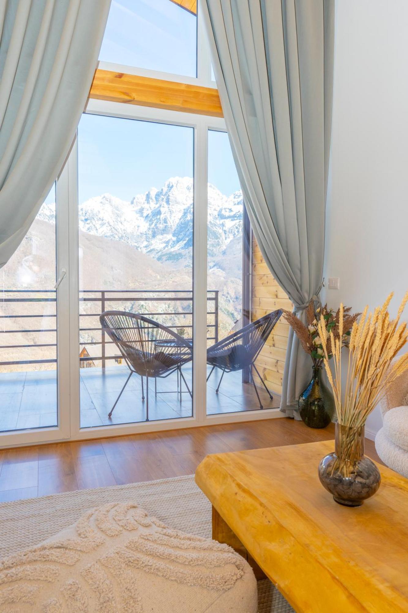 Vidis Chalet Boutique Hotel Theth Eksteriør bilde